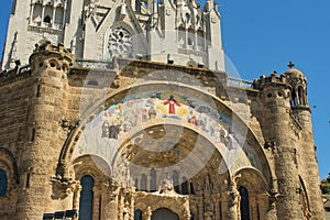 The beauty of the Temple of the Sacred Heart in Barcelona