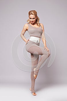 Beauty woman sport yoga pilates fitness body shape clothes