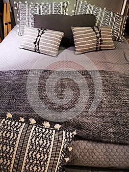 Bed linen and pillows - blanket for bed