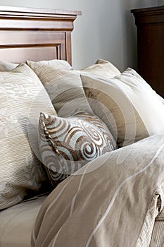 Bed Linens and Pillows photo