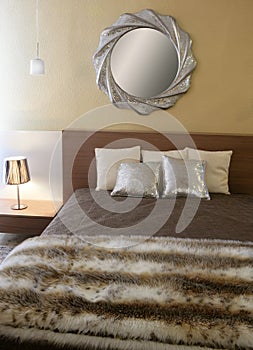 Bedroom modern silver mirror fake fur blanket