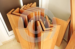 Beech wood stair steps for the construction of a wooden staircase