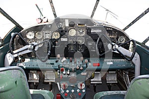 Beechcraft Expeditor Cockpit