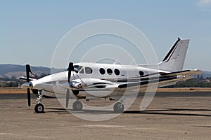 Beechcraft King Air E30 twin