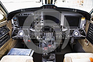 Beechcraft Super King Air B200 - Instrument Panel