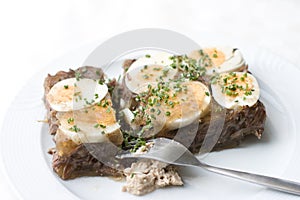 Beef aspic with eggs