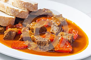 beef goulash with red pepper