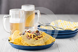 Beef nachos with beers