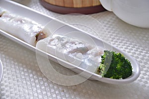 Beef rice sheet dim sim