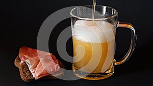 BEER WITH BREAD AND SPECK HAM