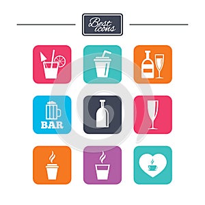 Beer, coffee and tea icons. Alcohol drinks.