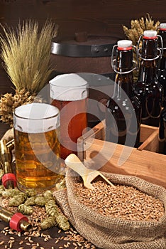 Beer crate with beer glasses