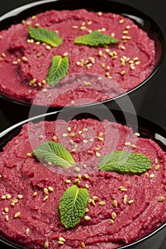 Beet hummus