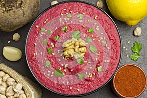 Beet hummus