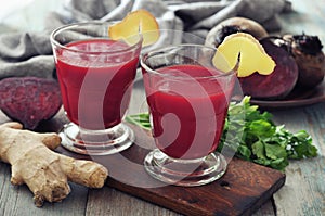 Beetroot smoothie with ginger