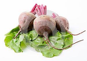 Beets with leaves