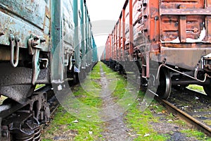 Beetween two freight trains