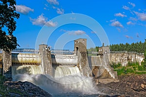 Beginning of spillway on Imatra power station dam