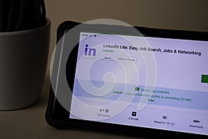 Linkedln Lite dev application on Smartphone screen. Easy Job Search, Jobs &