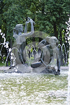 Belarus, Minsk: the fountain in park of Janka Kupala.