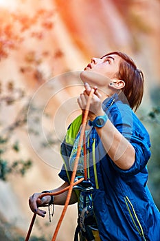 Belayer with the rope