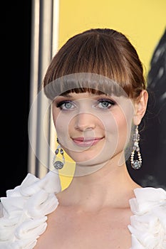 Bella Heathcote,The Darkness