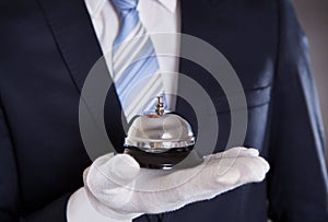 Bellman Holding Bell