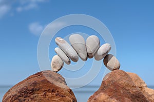 Bend of white pebbles