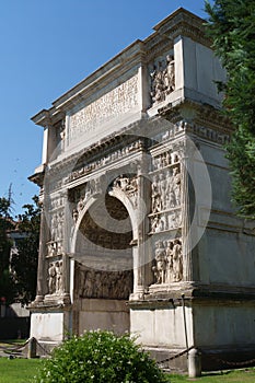 Benevento: Arco di Traiano, Roman arch, at morning