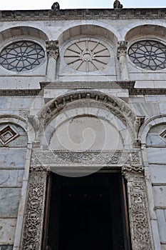 Benevento - Entrata del duomo