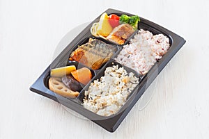 Bento, Single portion takeout