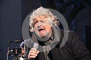 Beppe Grillo movement five stars