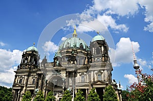 Berlin cathedral in the summer photo