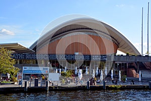 Haus der Kulturen der Welt House of the World`s Cultures