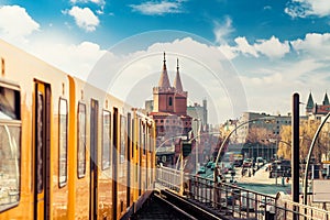 Berlin Kreuzberg OberbaumbrÃ¼cke