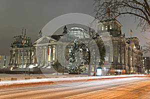 Berlin reichstag winter photo