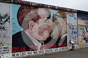 Berlin wall graffiti, East Side Gallery, The Kiss