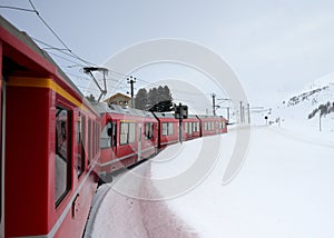 Expresné vlak v zime 