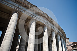 Bernini Collonade