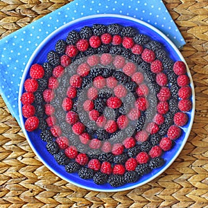 Berry spiral on the plate