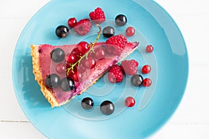 Berry tart blue plate