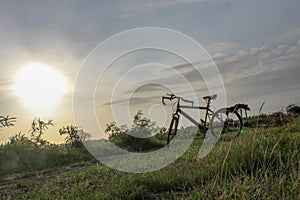 Bersepeda di ruang terbuka di yogyakarta photo