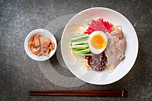 bibim naengmyeon - korean cold noodles