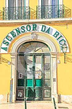 Bica Funicular entrance