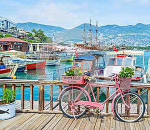 The bicycle in Alanya port