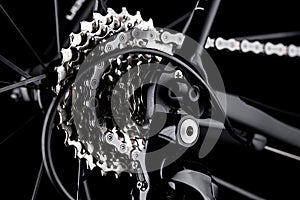 Bicycle bike rear derailleur gear casette chain detail black dar