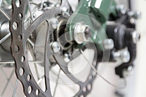 Bicycle disc brake