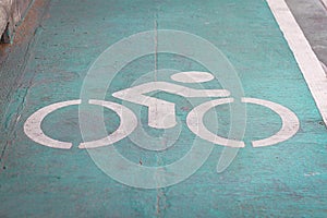 Bicycle lane road sign