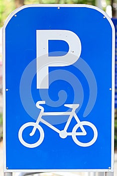 Bicycle parking sign