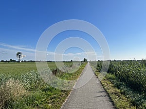 Bicycle path around Boazum in Friesland